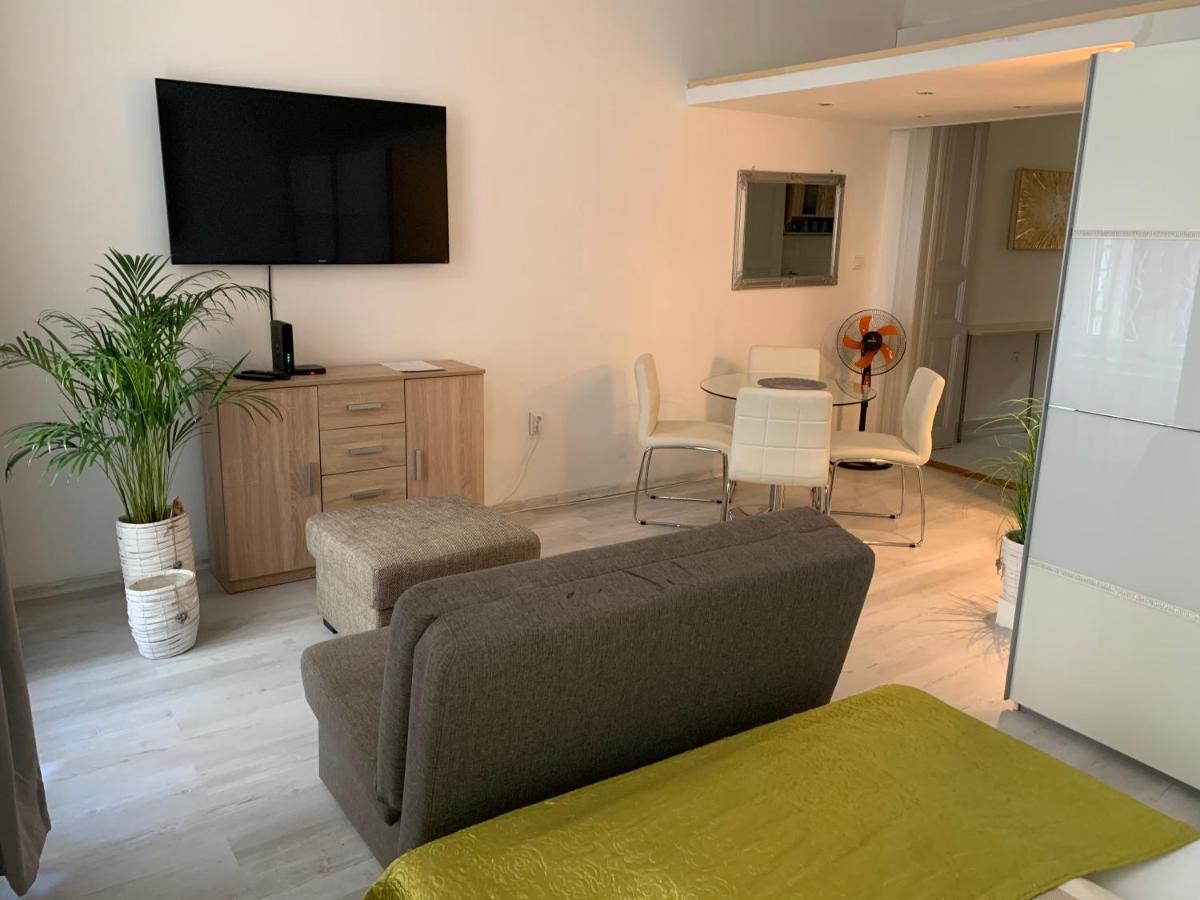Claudia Apartments Budapest — Photos 1